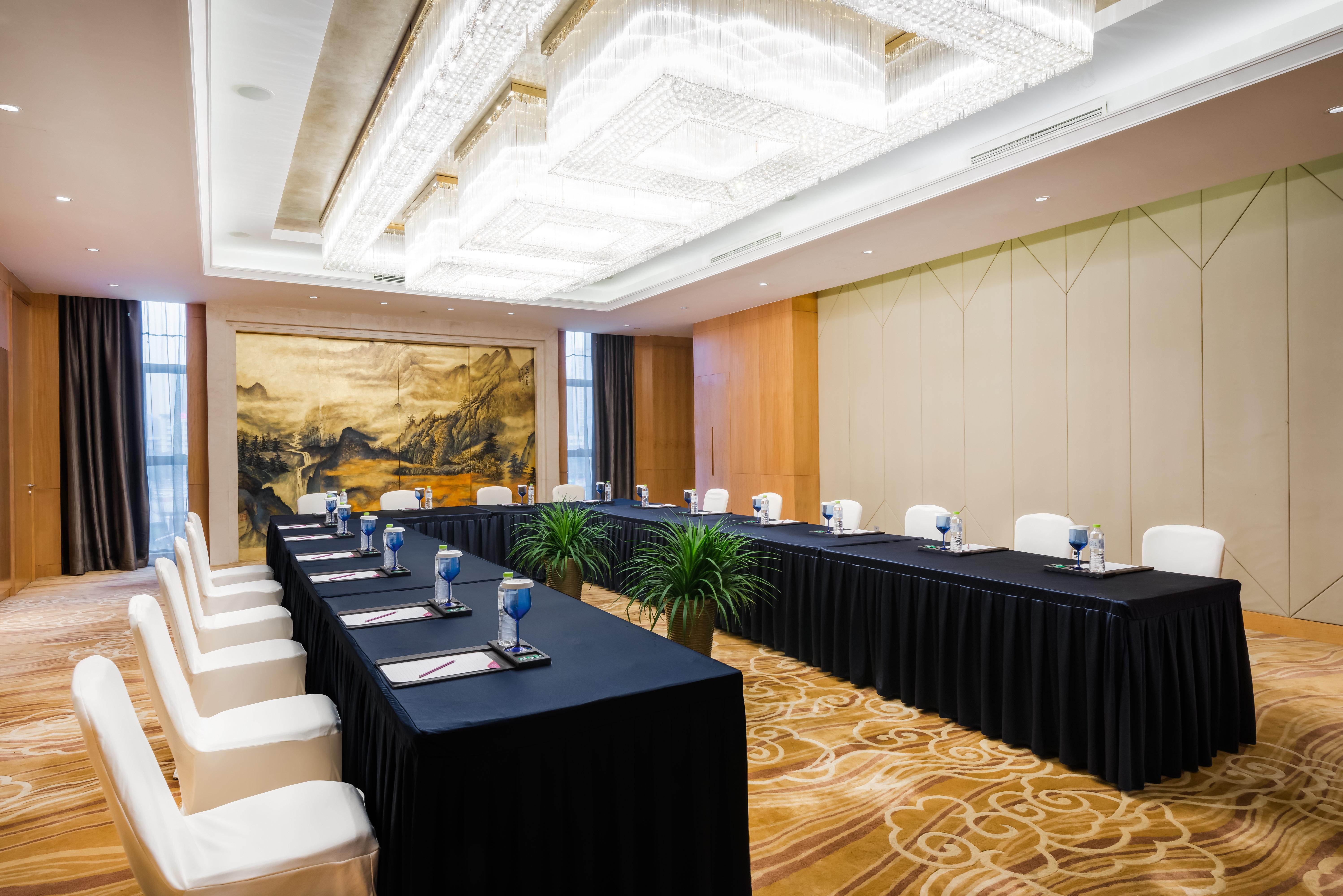 Crowne Plaza Xiangyang By Ihg Hotel ภายนอก รูปภาพ