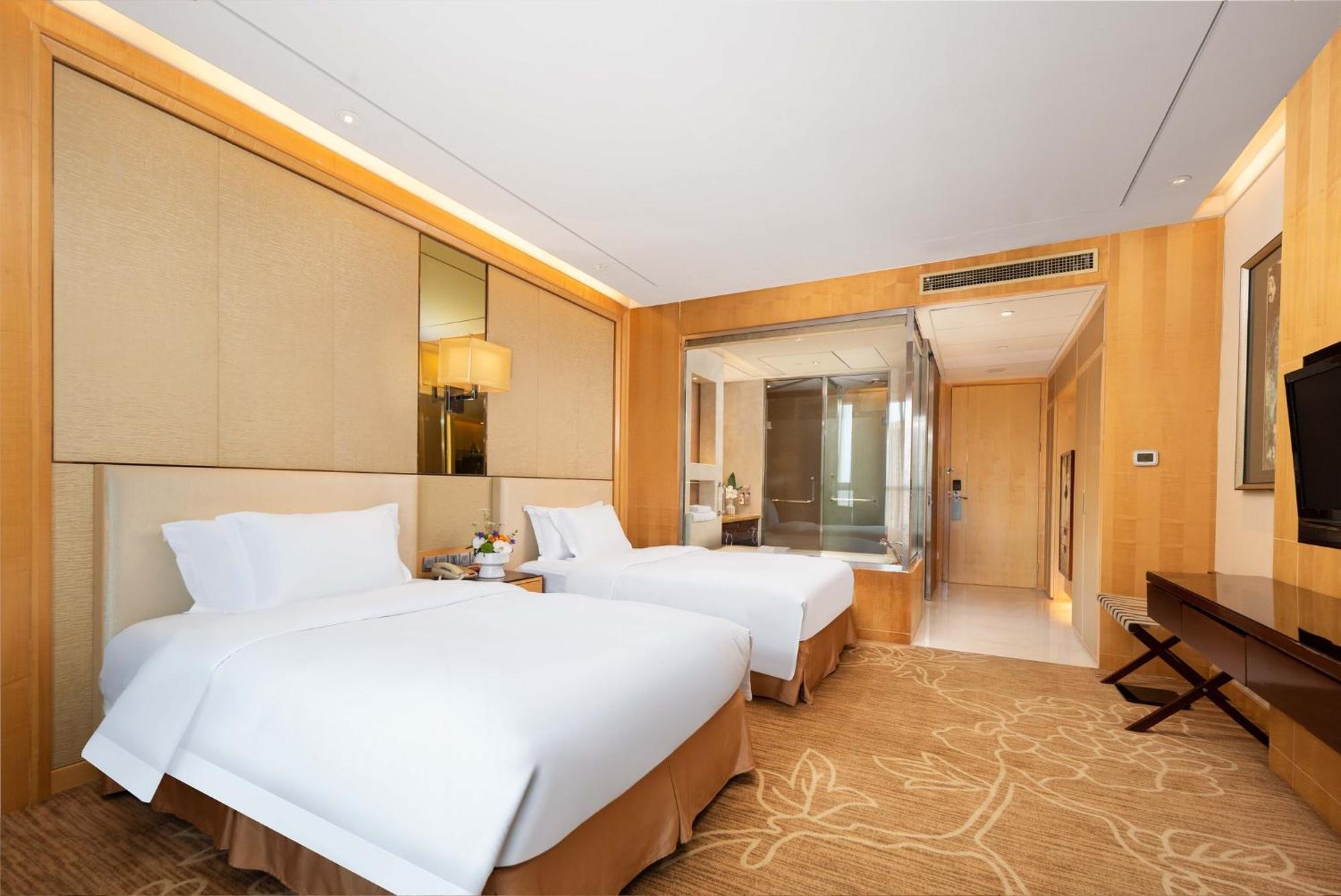 Crowne Plaza Xiangyang By Ihg Hotel ภายนอก รูปภาพ