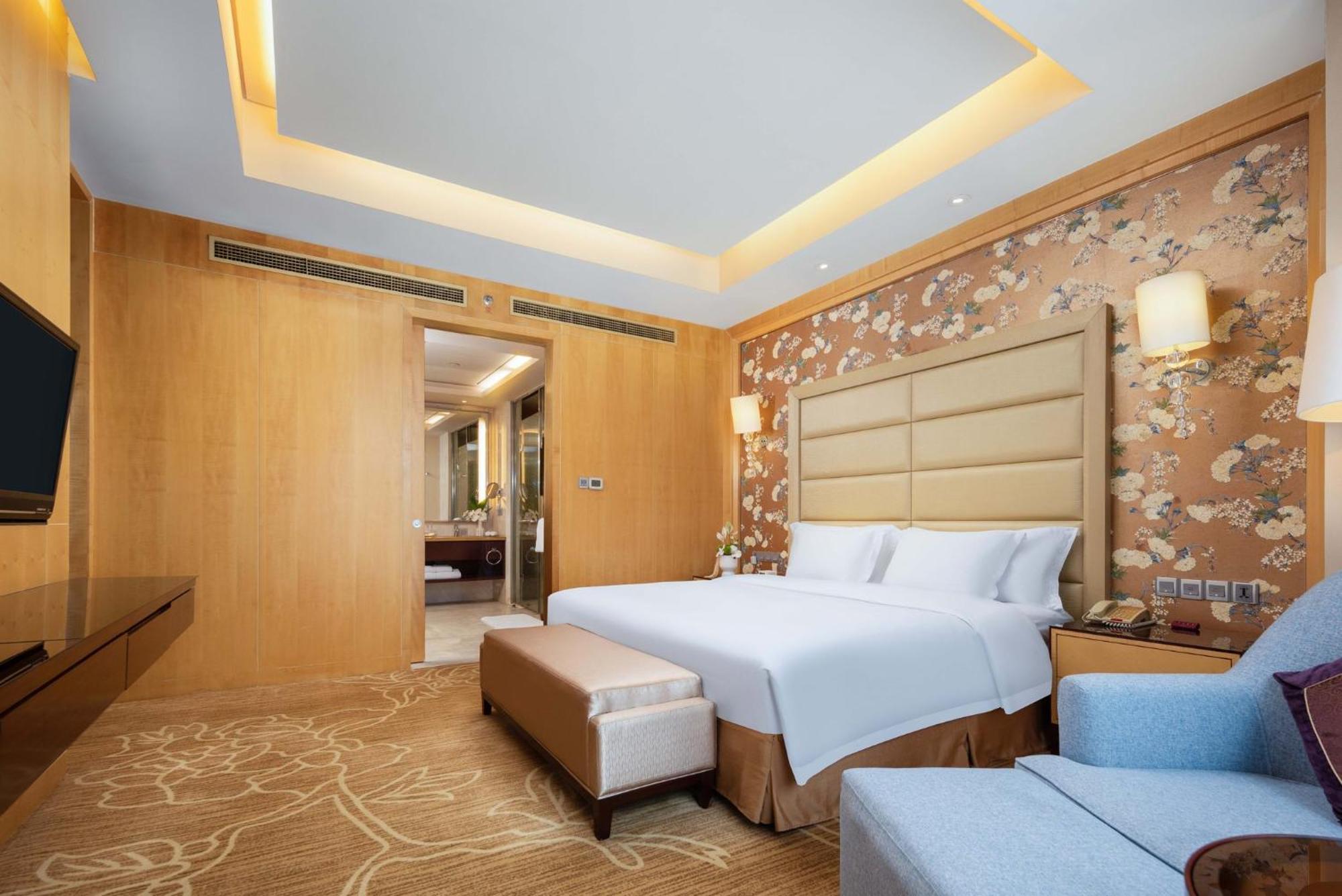 Crowne Plaza Xiangyang By Ihg Hotel ภายนอก รูปภาพ